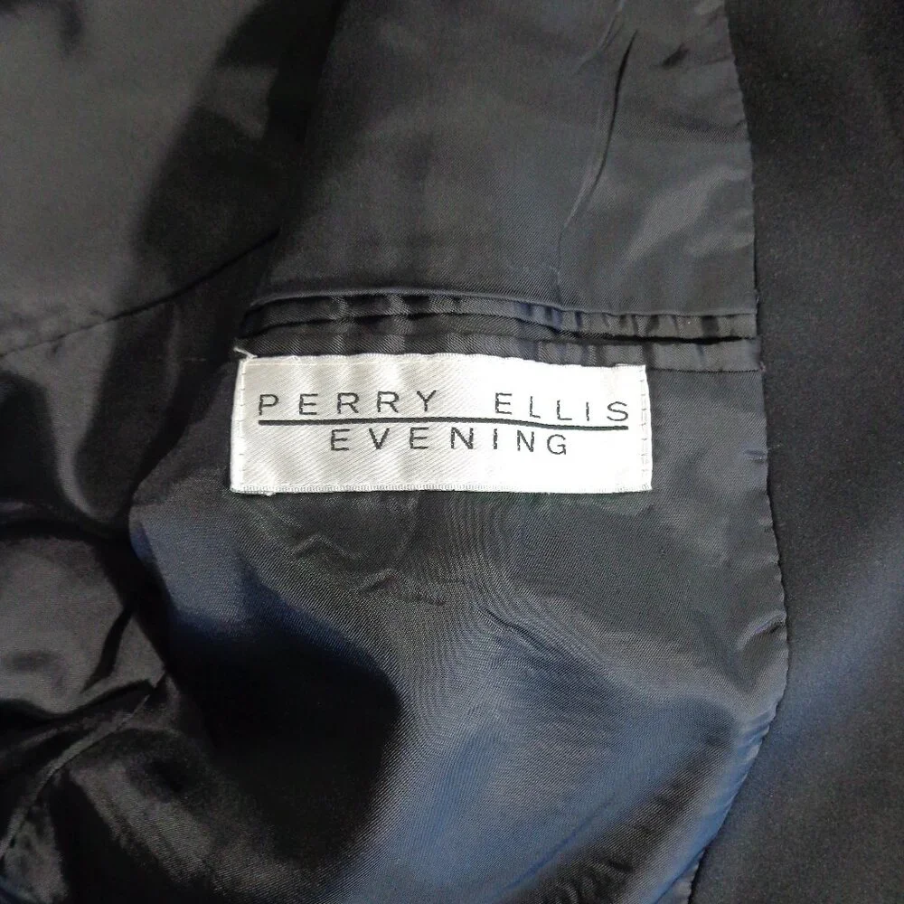 Perry Ellis Black Wool Tuxedo Jacket with Satin Peak Lapels Wedding Prom Sz 42 S